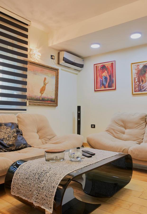 Diamond Butterfly Apartment Skopje Exterior photo